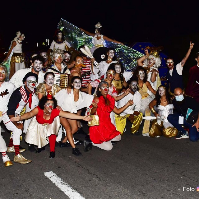 desfile 030